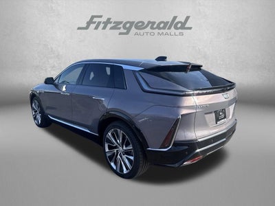 2025 Cadillac LYRIQ Luxury 3