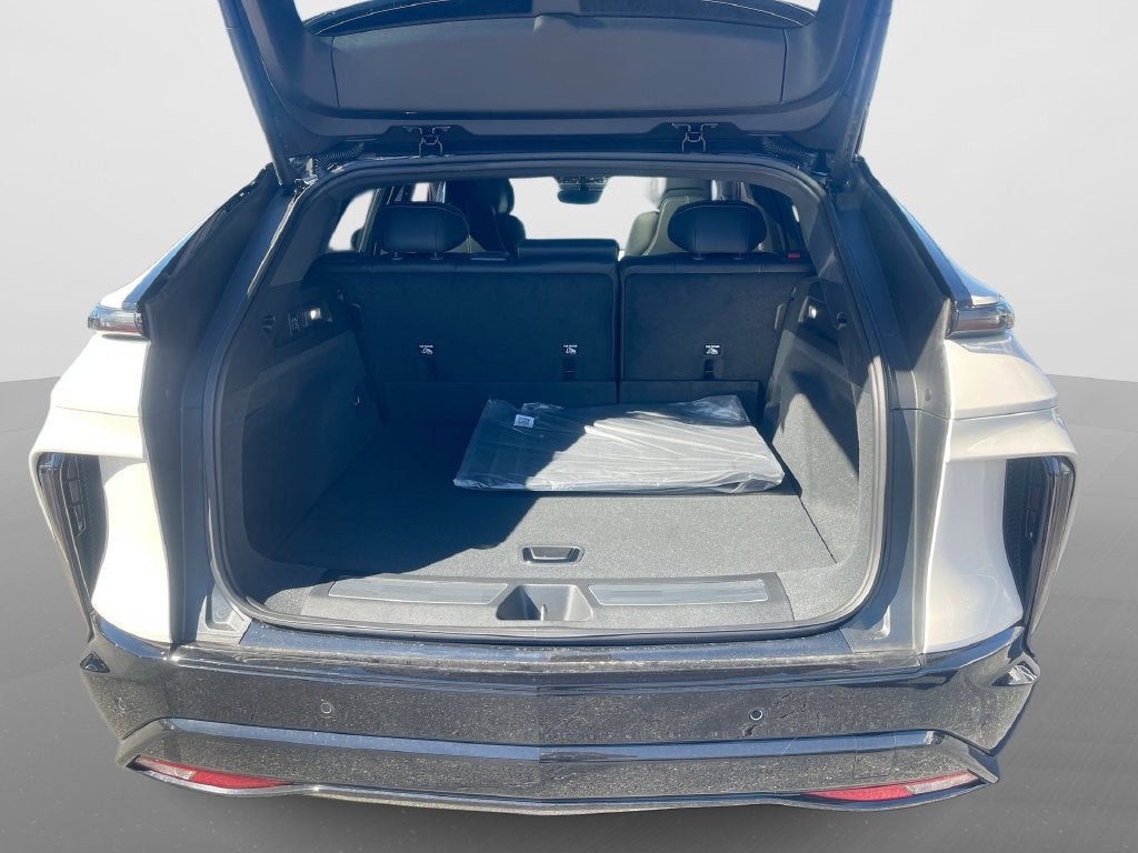 2027 Cadillac LYRIQ Premium Sport