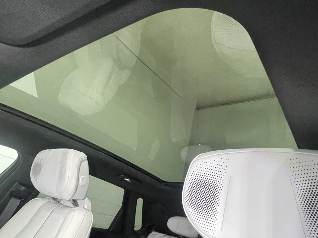 2025 Cadillac LYRIQ Sport 2