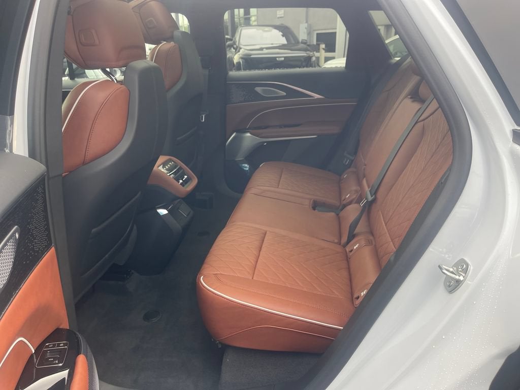 2027 Cadillac LYRIQ Signature Sport