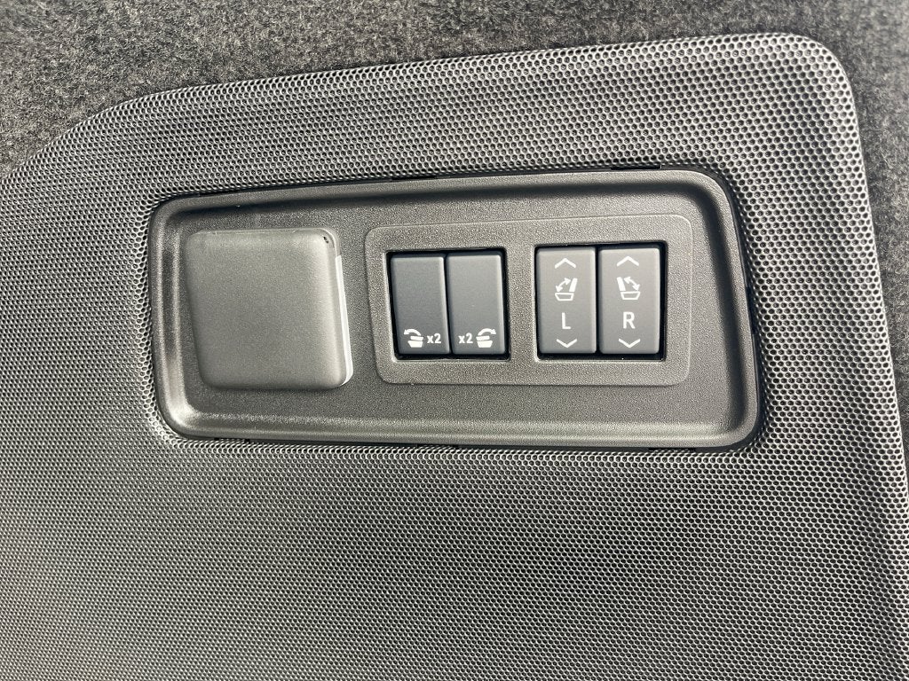 2027 Cadillac Escalade 4WD Sport