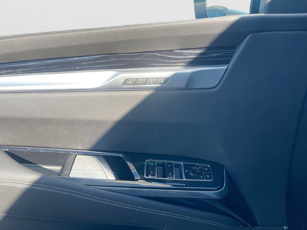 2027 Cadillac Escalade 4WD Sport