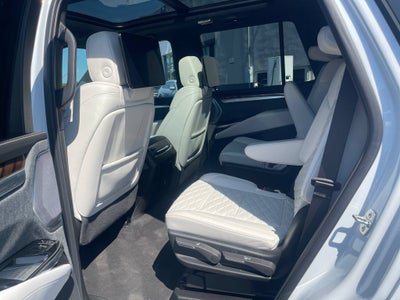 2026 Cadillac Escalade Platinum Sport