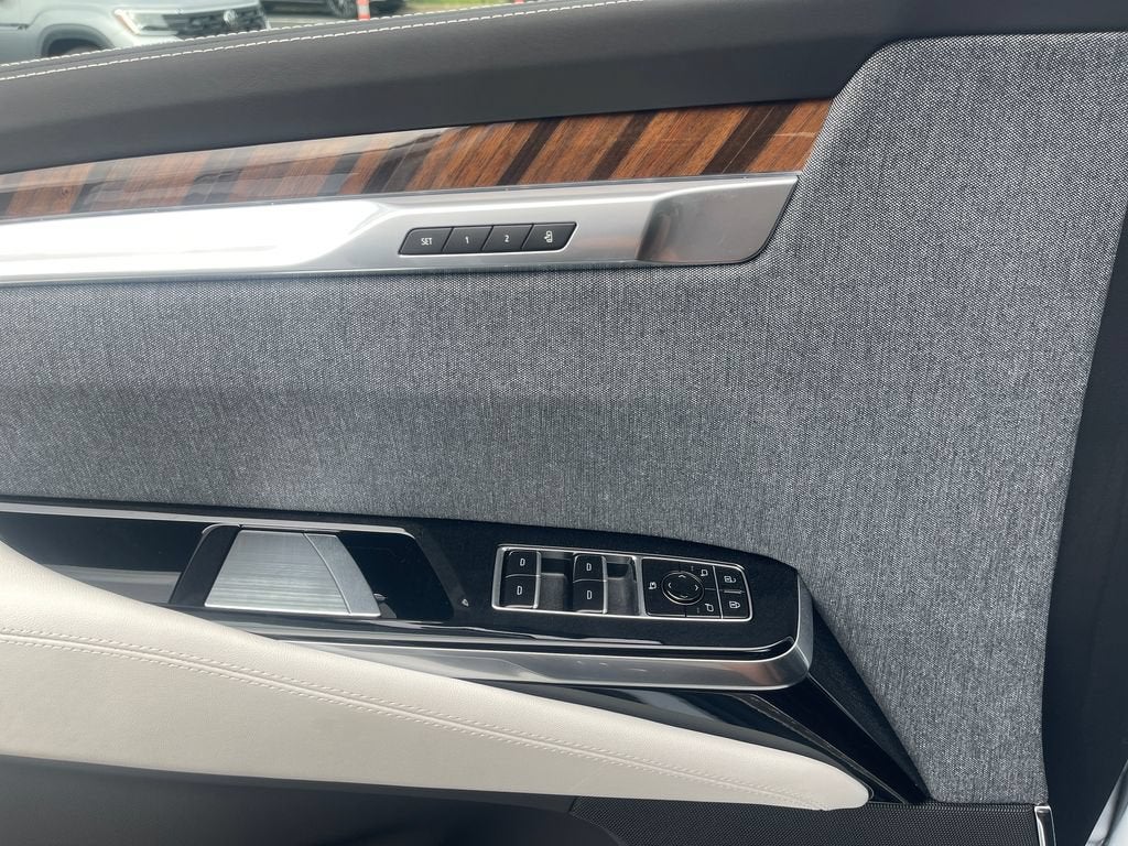 2026 Cadillac Escalade ESV Platinum Sport