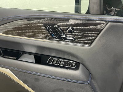 2025 Cadillac ESCALADE IQ Sport 1