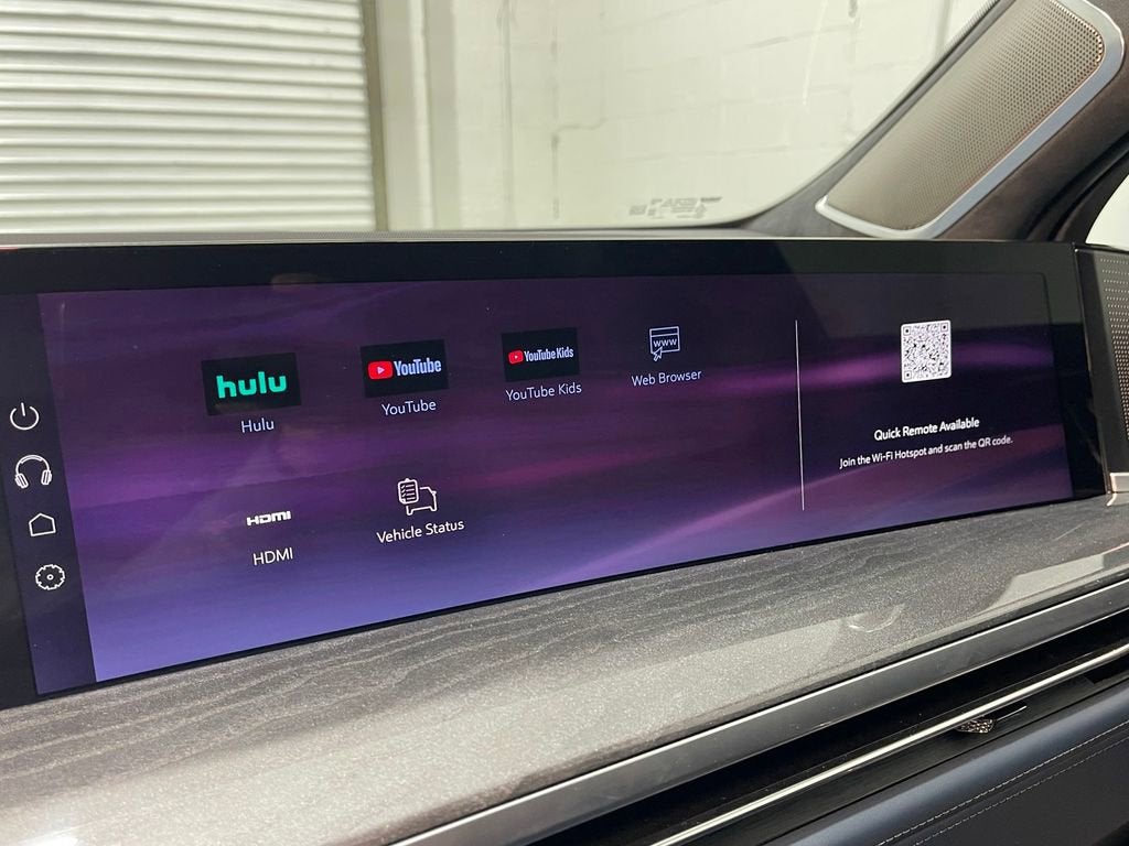 2025 Cadillac ESCALADE IQ Sport 2