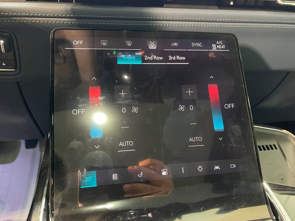 2025 Cadillac ESCALADE IQ Sport 2