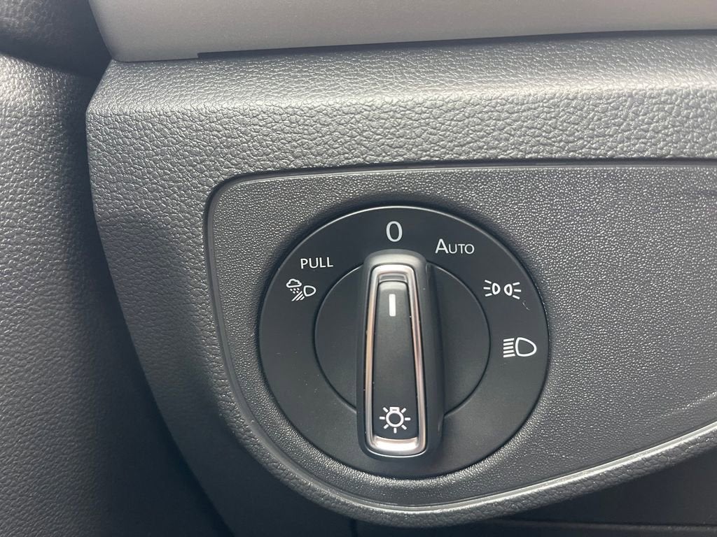 2023 Volkswagen Atlas Cross Sport 3.6L V6 SEL