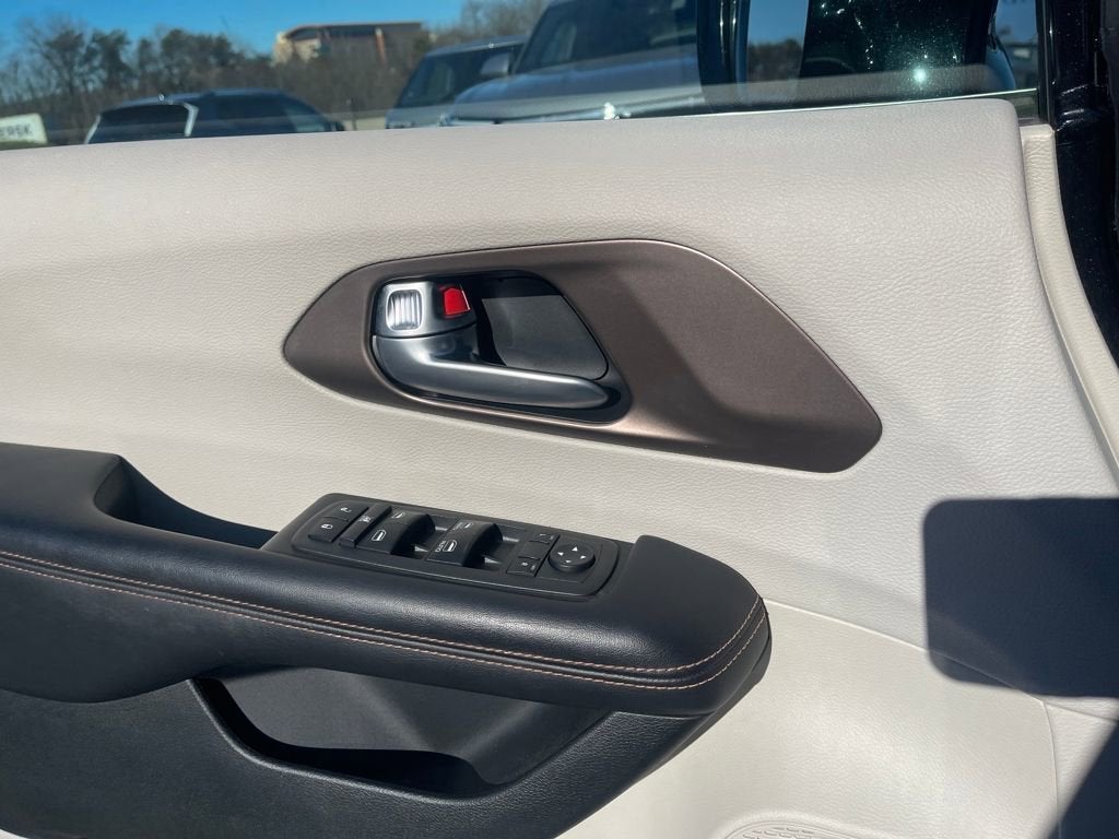 2018 Chrysler Pacifica Touring Plus