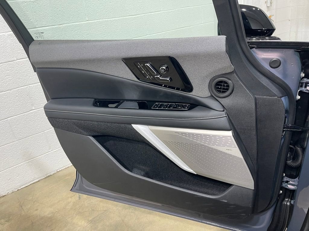 2026 Cadillac OPTIQ Premium Luxury