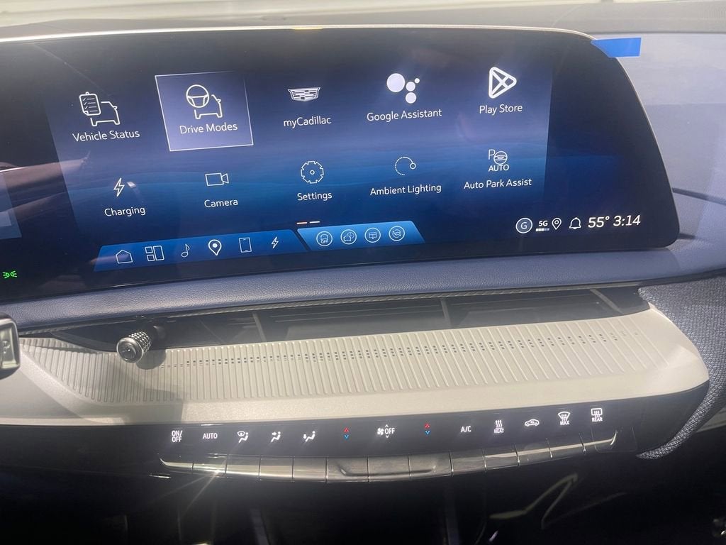 2026 Cadillac OPTIQ Premium Luxury