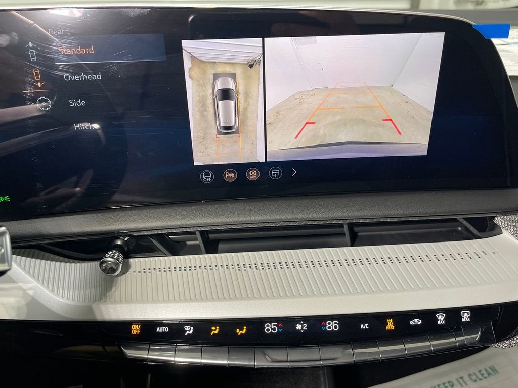 2026 Cadillac OPTIQ Premium Luxury