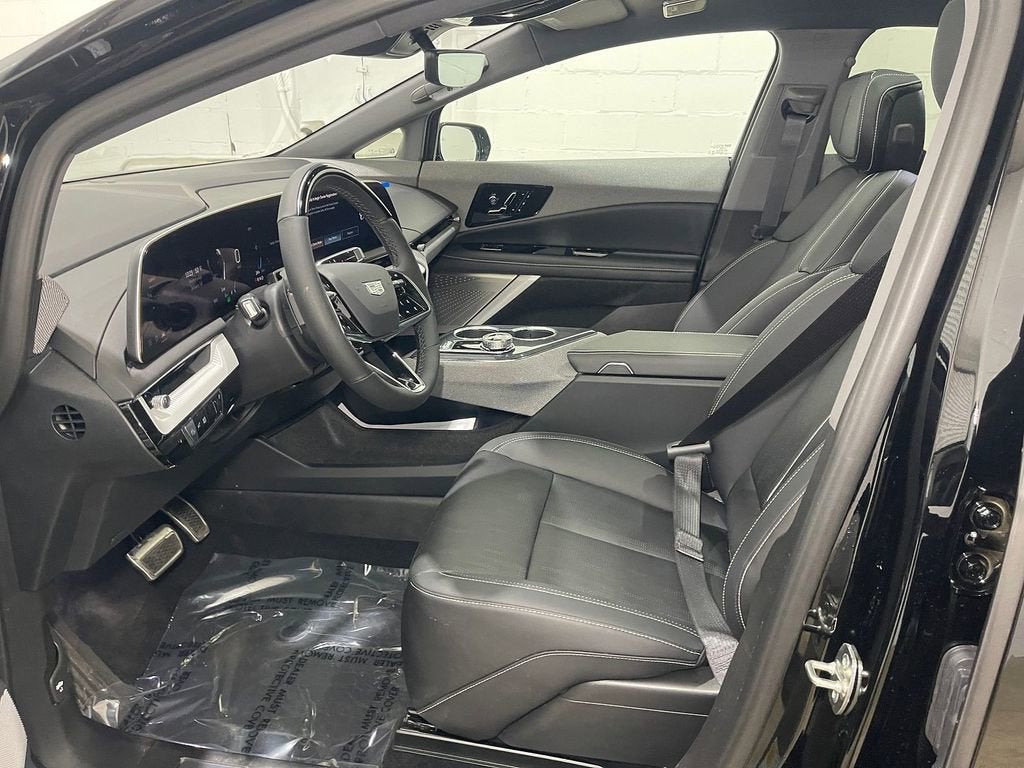 2026 Cadillac OPTIQ Premium Luxury