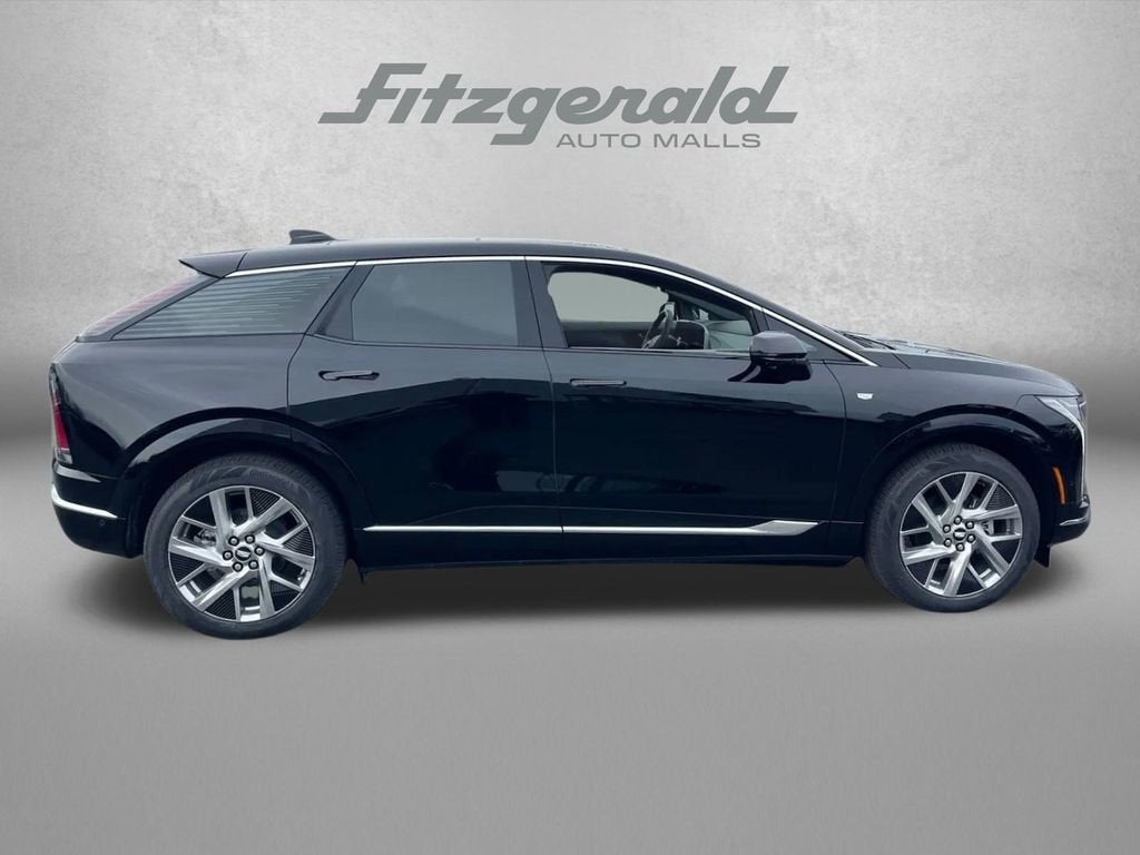 2026 Cadillac OPTIQ Premium Luxury