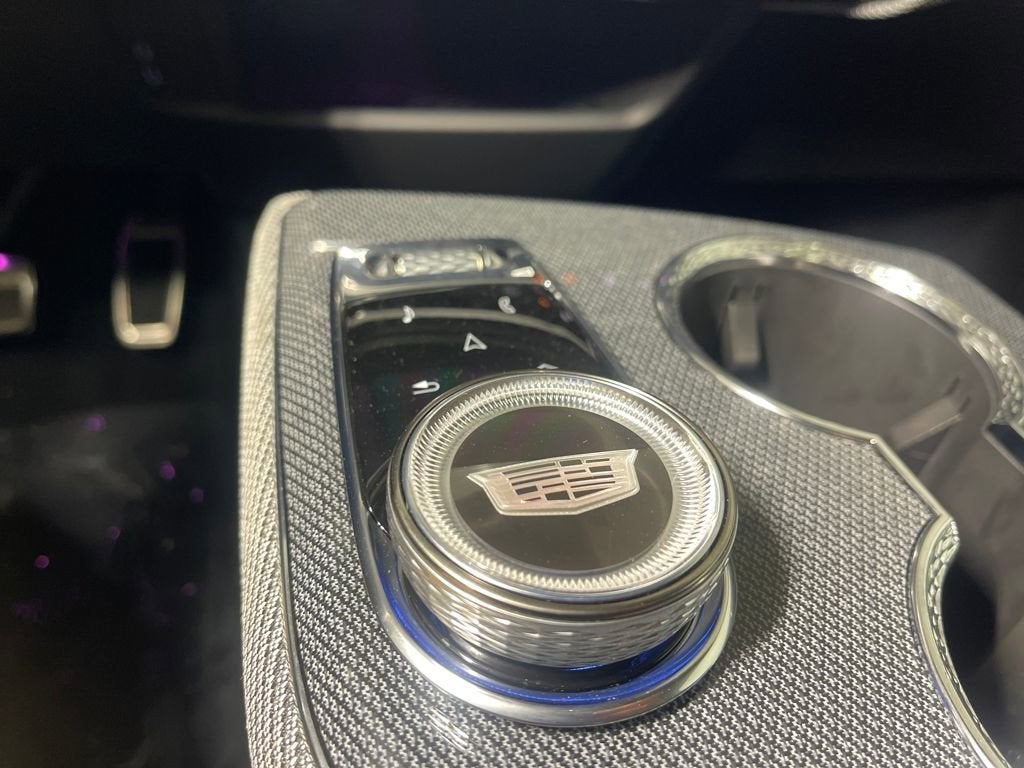 2025 Cadillac OPTIQ Sport 2