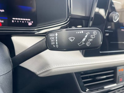 2025 Volkswagen Taos S