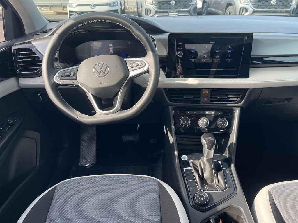 2025 Volkswagen Taos S