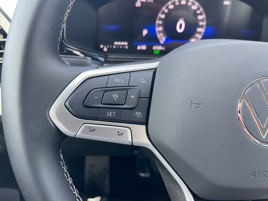 2025 Volkswagen Taos S