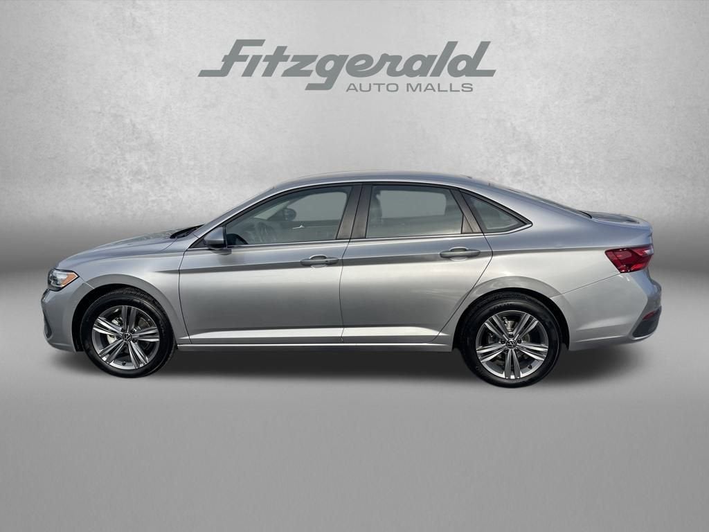 2024 Volkswagen Jetta SE