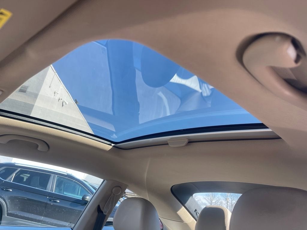 2018 Volkswagen Beetle SE