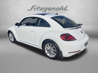 2018 Volkswagen Beetle SE