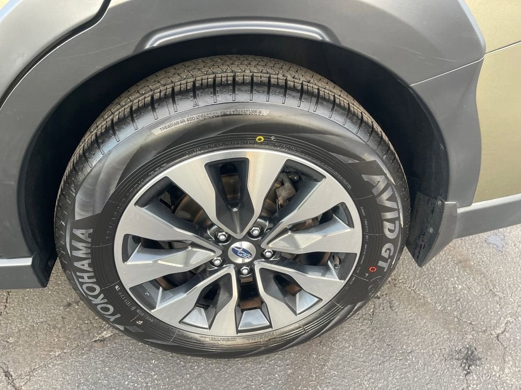 2023 Subaru Outback Touring