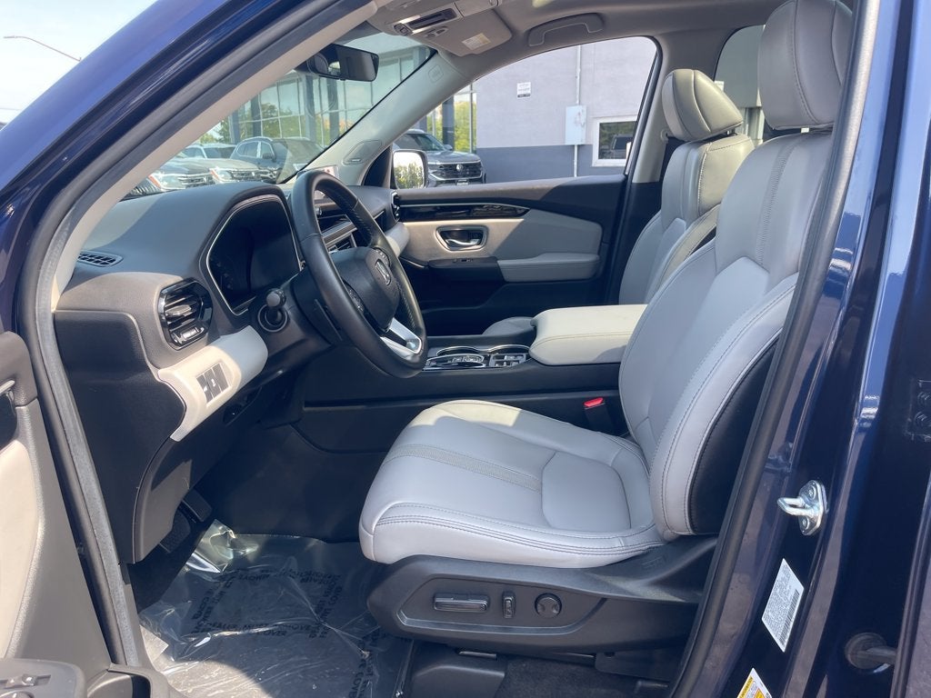 2025 Honda Pilot Touring