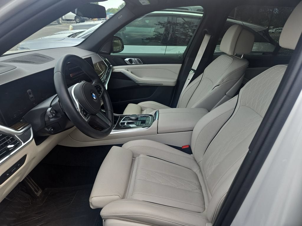 2025 BMW X5 xDrive40i