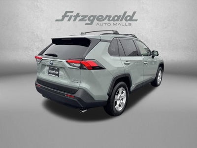 2021 Toyota RAV4 Hybrid XLE