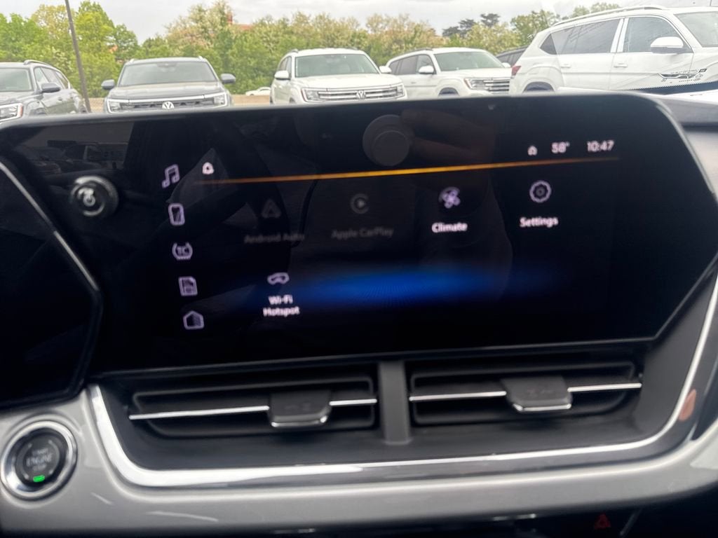 2025 Chevrolet Trax LT