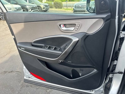 2017 Hyundai Santa Fe SE Ultimate