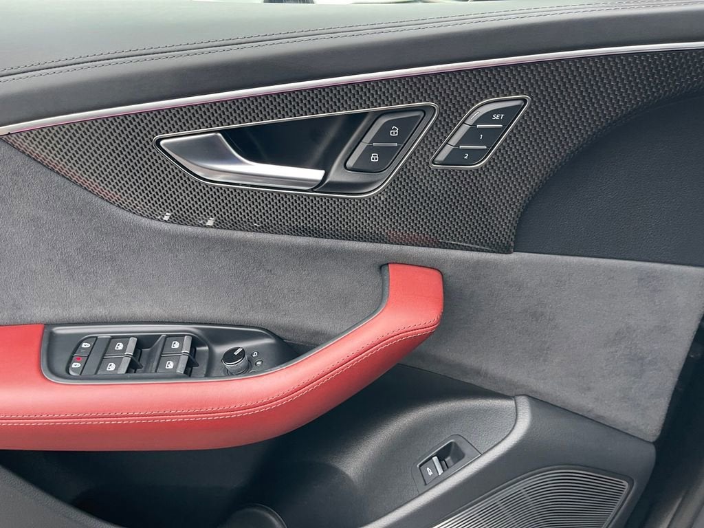 2023 Audi SQ8 Prestige