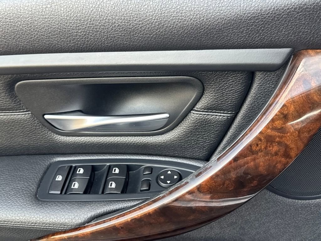 2015 BMW 3 Series 328i xDrive