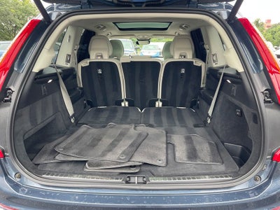 2023 Volvo XC90 Recharge Plug-In Hyb Plus Bright Theme