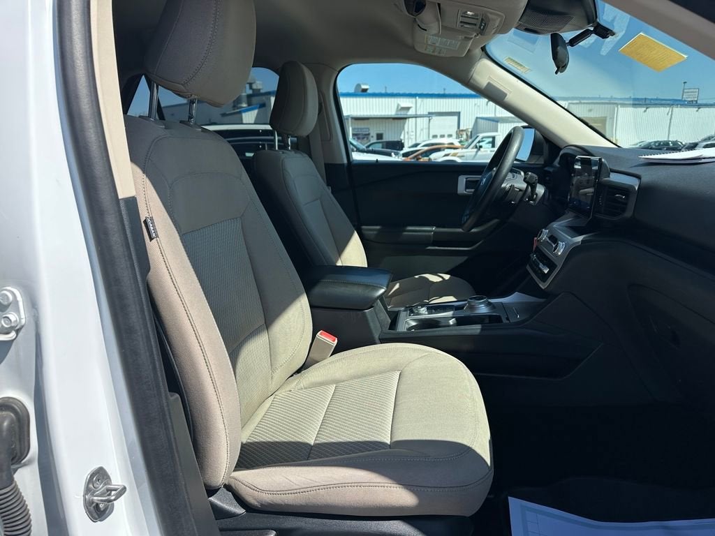 2020 Ford Explorer Base
