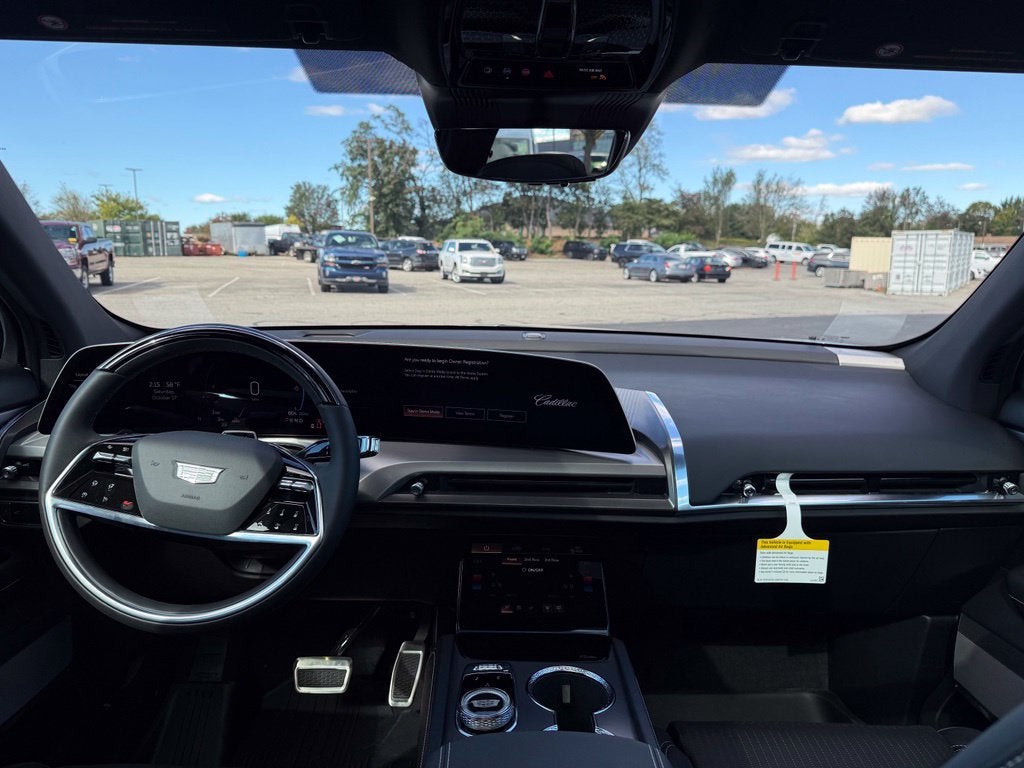 2027 Cadillac VISTIQ Luxury