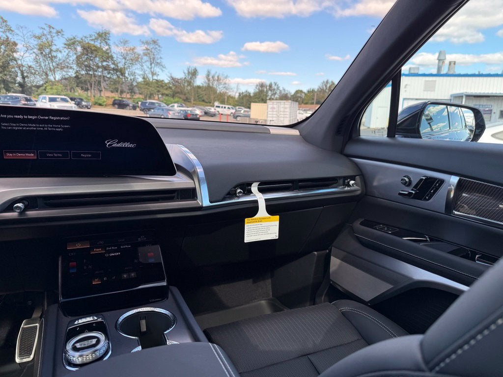 2027 Cadillac VISTIQ Luxury