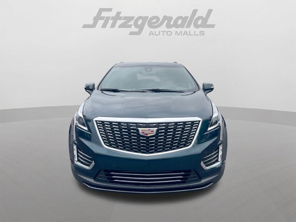 2026 Cadillac XT5 Luxury