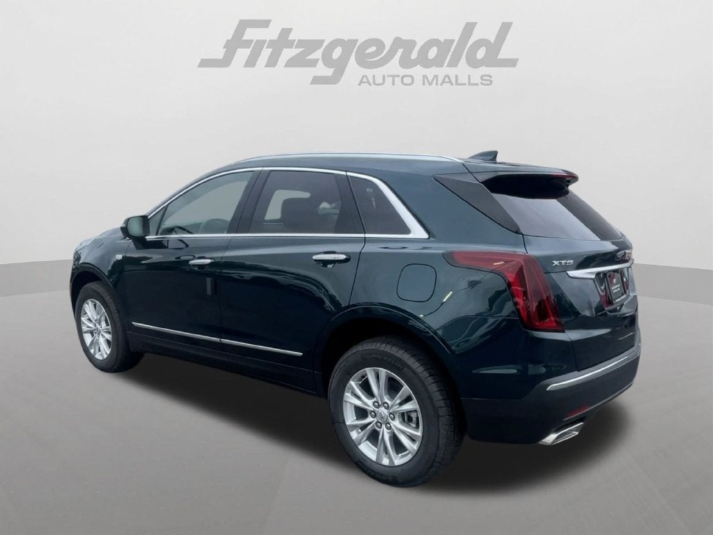 2026 Cadillac XT5 Luxury