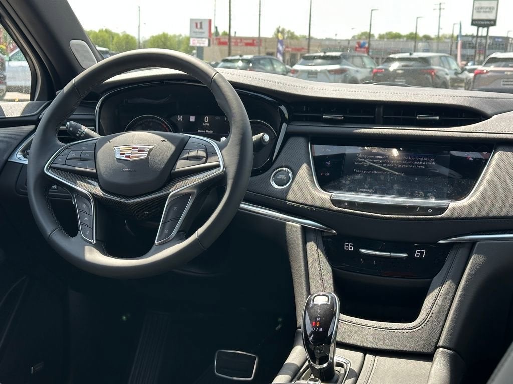 2026 Cadillac XT5 Sport