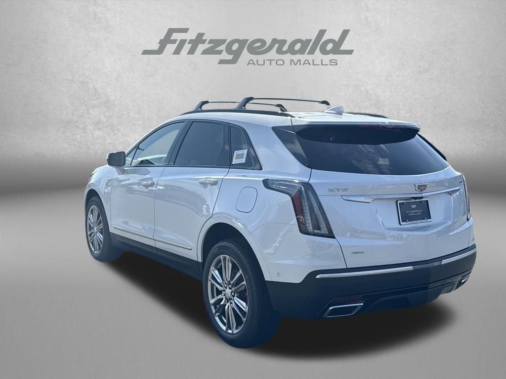 2026 Cadillac XT5 Sport
