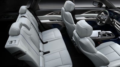 2024 Cadillac LYRIQ Luxury 2