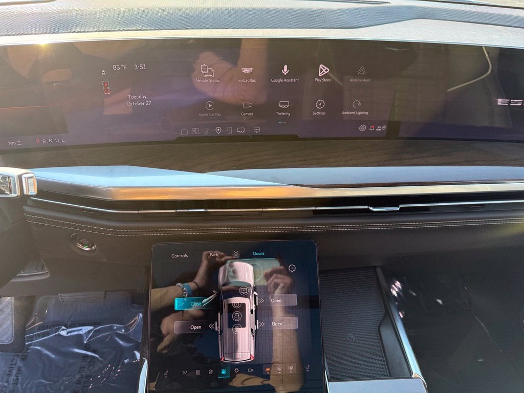 2027 Cadillac Escalade 4WD Platinum Sport