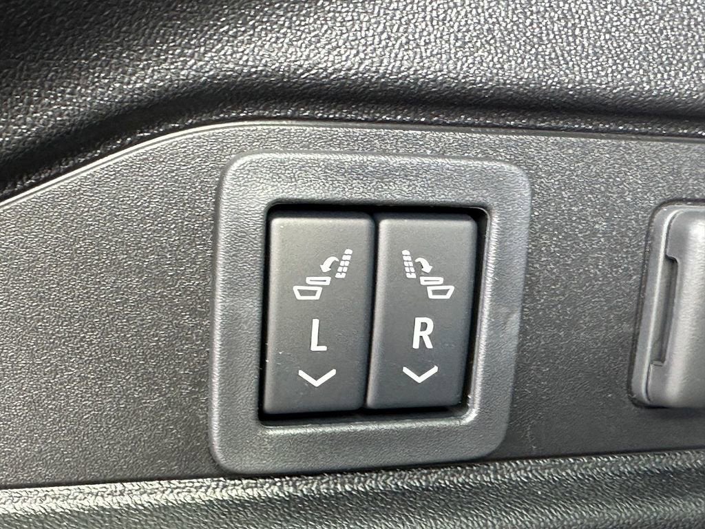 2026 Cadillac LYRIQ V-Series