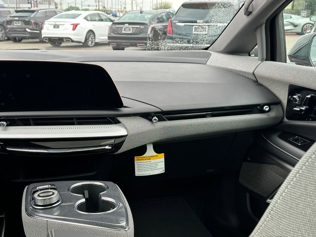 2026 Cadillac OPTIQ Luxury