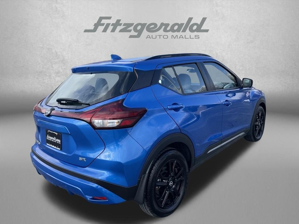 2023 Nissan Kicks SR Xtronic CVT