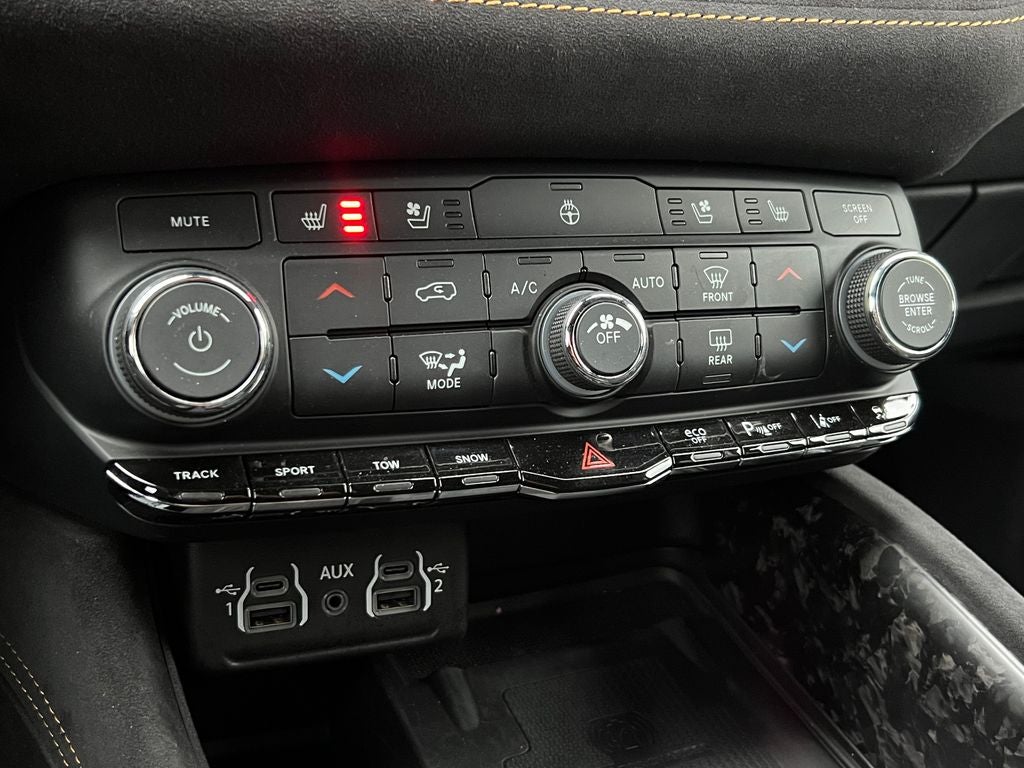 2023 Dodge Durango Hemi Orange