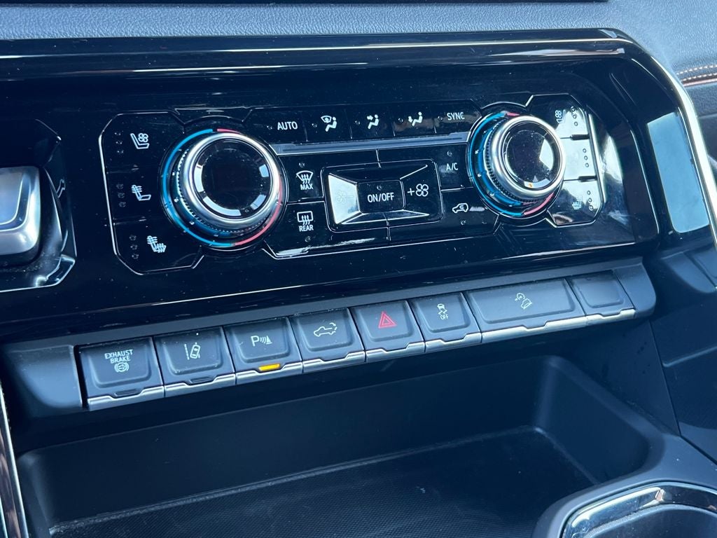 2025 GMC Sierra 2500 HD AT4