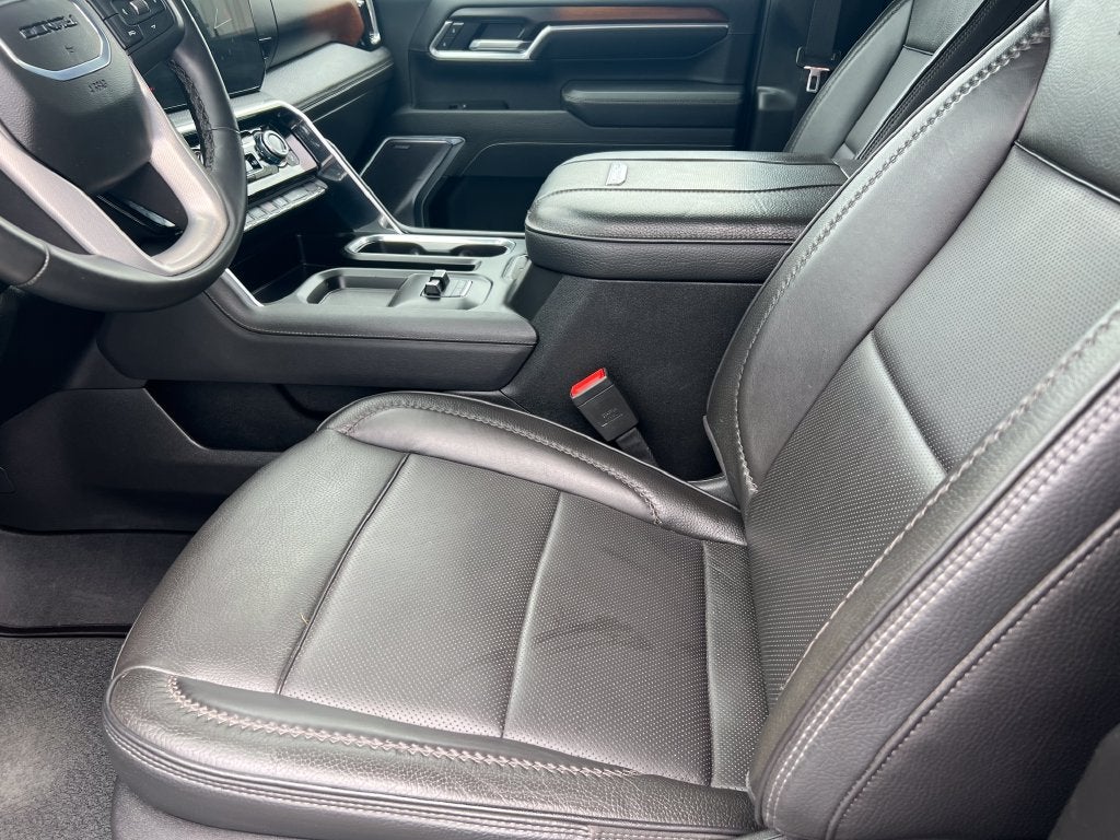 2025 GMC Sierra 3500 HD Denali