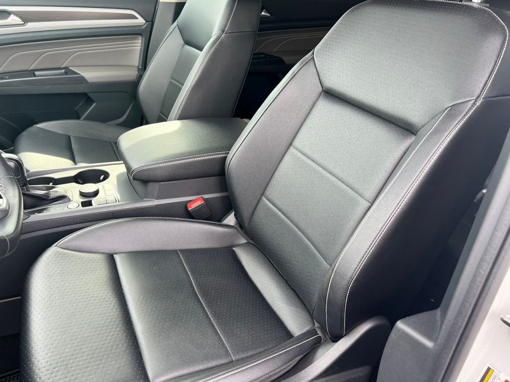 2021 Volkswagen Atlas 3.6L V6 SE w/Technology